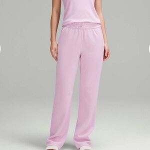 NWOT $128 Lululemon Softstreme High-Rise Pant *Regular Vitapink